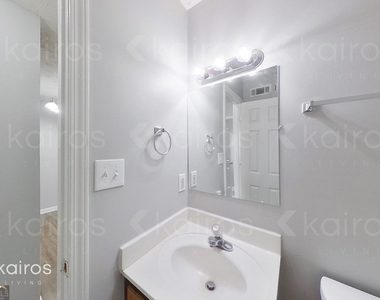 150 Deer Parkway - Photo Thumbnail 8