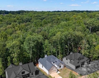 380 Ansley Drive - Photo Thumbnail 27