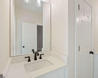 360 Ansley Drive - Photo Thumbnail 24