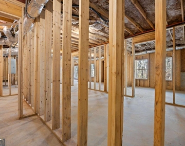 360 Ansley Drive - Photo Thumbnail 31