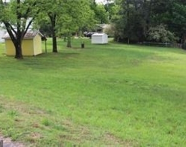 5705 P W A Drive - Photo Thumbnail 10