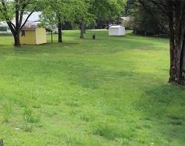 5705 P W A Drive - Photo Thumbnail 9
