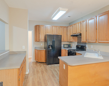 2193 Northbrook Ridge Nw - Photo Thumbnail 4