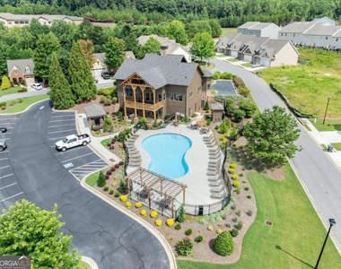 300 Stoneybrook Court - Photo Thumbnail 38