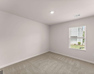 300 Stoneybrook Court - Photo Thumbnail 30
