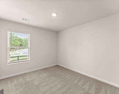 300 Stoneybrook Court - Photo Thumbnail 28