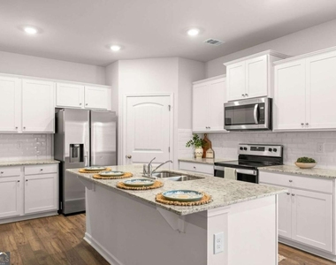 300 Stoneybrook Court - Photo Thumbnail 12