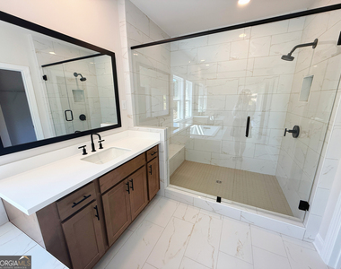 2450 Colliers Lane - Photo Thumbnail 53