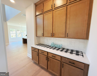 2450 Colliers Lane - Photo Thumbnail 39