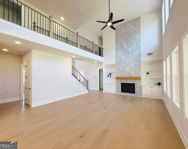 2450 Colliers Lane - Photo Thumbnail 40
