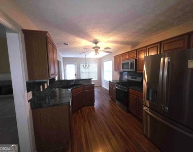 323 Bald Eagle Way - Photo Thumbnail 7
