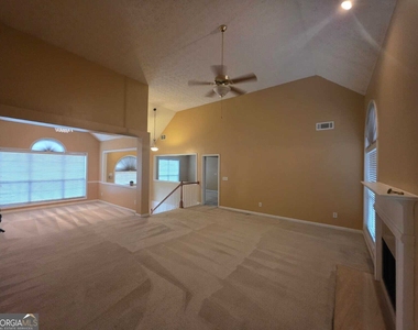 323 Bald Eagle Way - Photo Thumbnail 3