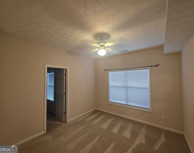323 Bald Eagle Way - Photo Thumbnail 15