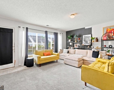 3353 Parc Drive Sw - Photo Thumbnail 7