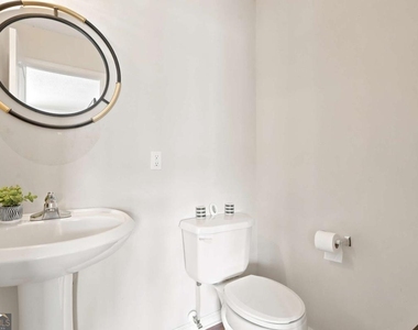3353 Parc Drive Sw - Photo Thumbnail 30