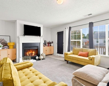 3353 Parc Drive Sw - Photo Thumbnail 5