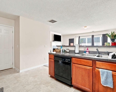 3353 Parc Drive Sw - Photo Thumbnail 16