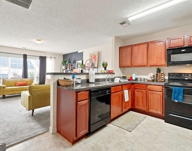 3353 Parc Drive Sw - Photo Thumbnail 15