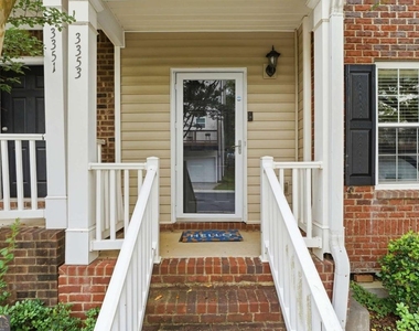 3353 Parc Drive Sw - Photo Thumbnail 2