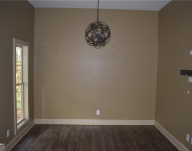 43 Jessel Lane - Photo Thumbnail 3