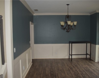 43 Jessel Lane - Photo Thumbnail 6