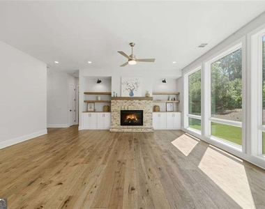 401 Oakleigh Avenue - Photo Thumbnail 8