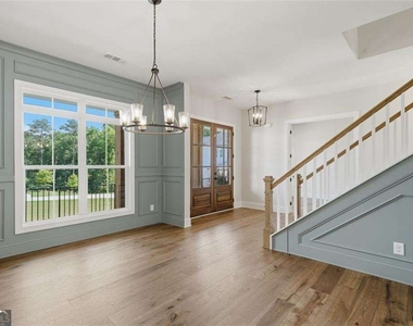 401 Oakleigh Avenue - Photo Thumbnail 5