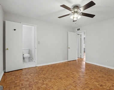 3535 Roswell Road Ne - Photo Thumbnail 7