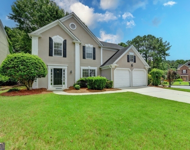340 Waddington Trail - Photo Thumbnail 1