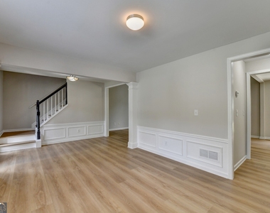 340 Waddington Trail - Photo Thumbnail 9