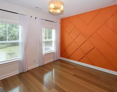 1860 Nw Commons Place - Photo Thumbnail 16