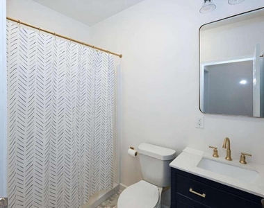 1860 Nw Commons Place - Photo Thumbnail 13