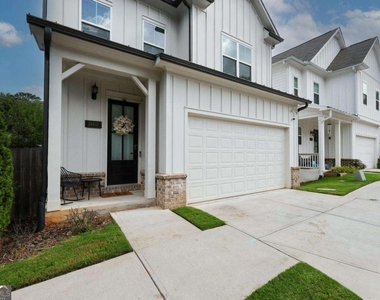 1860 Nw Commons Place - Photo Thumbnail 2