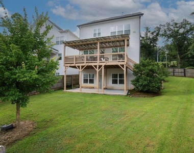 1860 Nw Commons Place - Photo Thumbnail 22