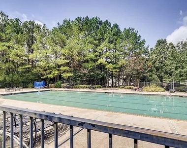 2005 Maple Ridge Court Nw - Photo Thumbnail 10