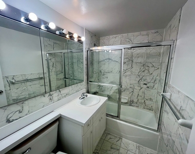 1661 York Avenue - Photo Thumbnail 2