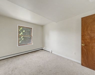 12 High St - Photo Thumbnail 30