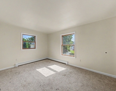 12 High St - Photo Thumbnail 36