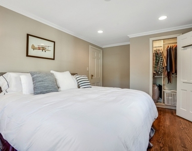 256 Woodland Ave - Photo Thumbnail 24