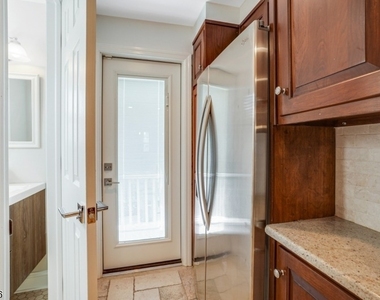 256 Woodland Ave - Photo Thumbnail 11