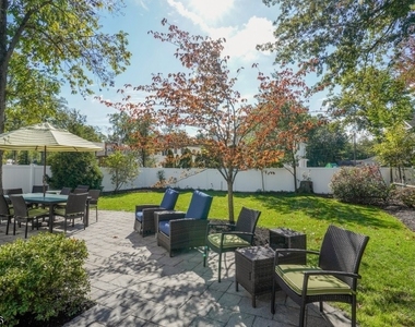 256 Woodland Ave - Photo Thumbnail 31
