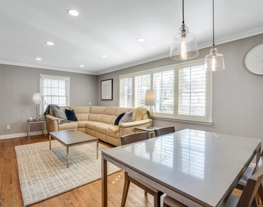 256 Woodland Ave - Photo Thumbnail 18