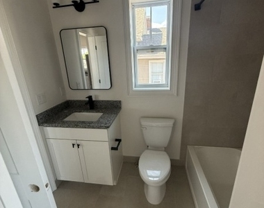 37 N Bridge St - Photo Thumbnail 9