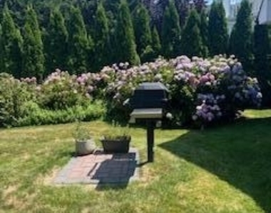 317 Pitney Avenue - Photo Thumbnail 13