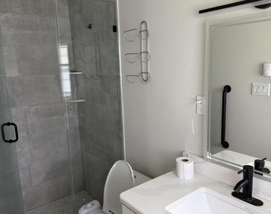 286b Malvern Court - Photo Thumbnail 13