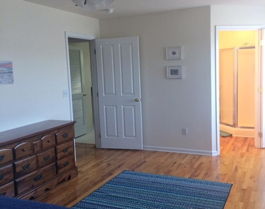 508 Lake Terrace - Photo Thumbnail 6