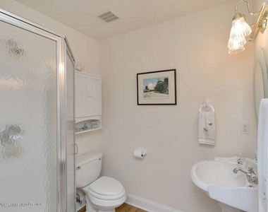 508 Lake Terrace - Photo Thumbnail 7