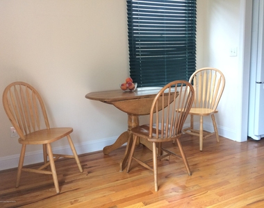 508 Lake Terrace - Photo Thumbnail 3