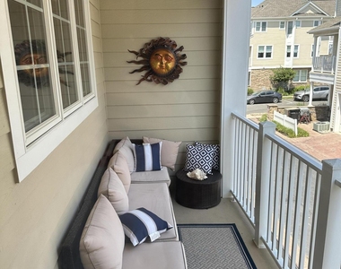 27 Grant Street - Photo Thumbnail 9