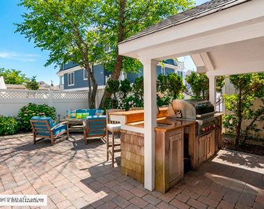 565 Trout Avenue - Photo Thumbnail 5